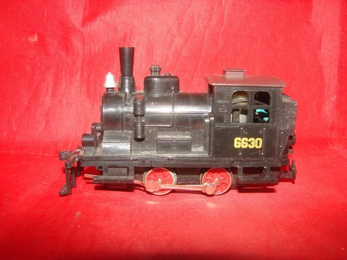 Mehano steam locomotive - mehano, ho