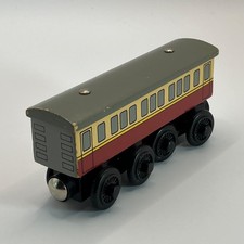 Wooden Railway EXPRESS COACH