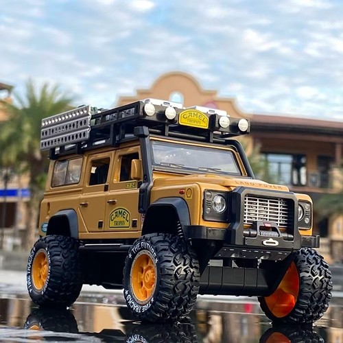 Scale camel trophy - 1/28,