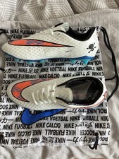 Nike hypervenom size 9 elite