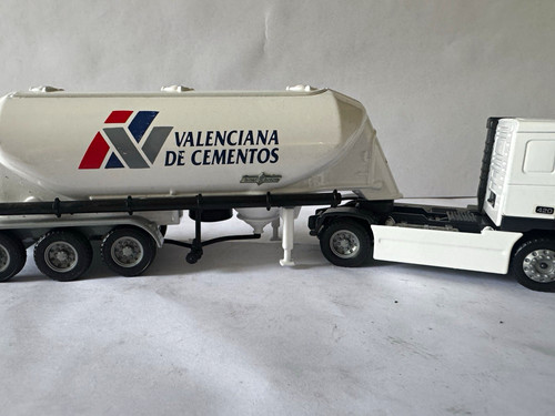 Joal 333 volvo fh12 420 - 1:50,