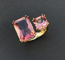 Zultanite Ring, Color Changing