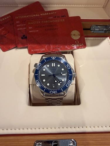 Omega seamaster diver 300m - seamaster,