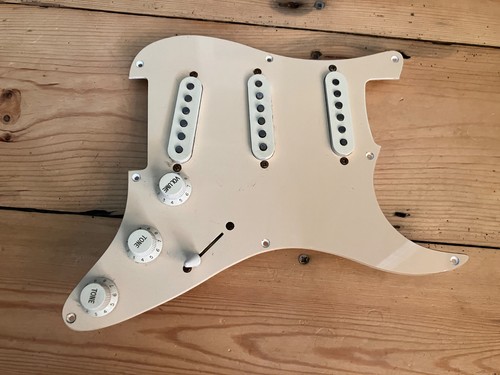 Fender squier bullet strat - squier,