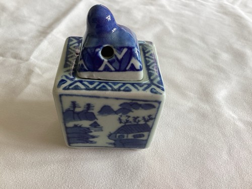 Chinese blue and white - white, incense