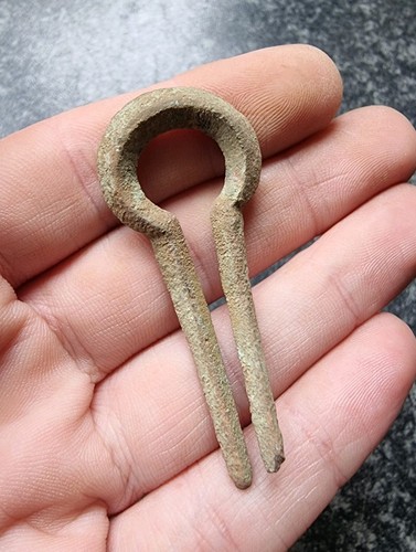Post medieval jews harp - post,