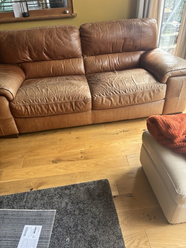 Two scs brown - scs, seater