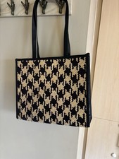 Seagrass Woven Houndstooth