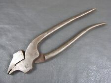 Vintage cobblers lasting pliers old leather tool