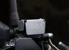 Front Fluid Reservoir Cover