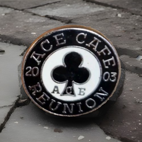 Ace cafe biker pin - cafe,