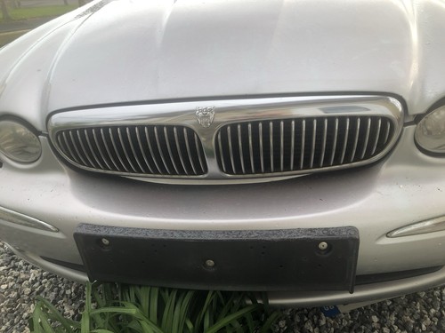 Type jaguar front grill - x,