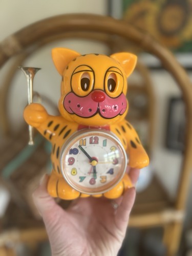 Vintage rhythm speak cat - vintage, "speak