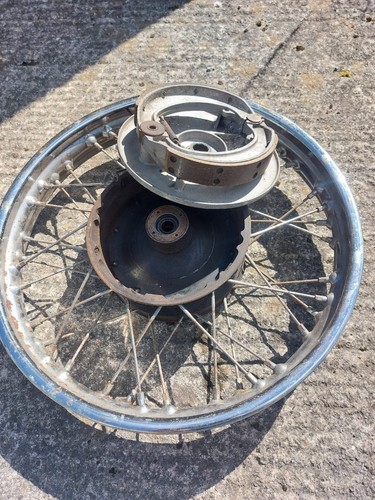 Triumph bathtub front wheel - triumph,