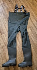 vass waders size 10
