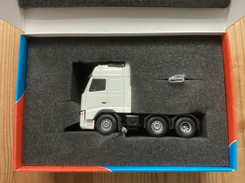 Tekno truck volvo - 1:50,