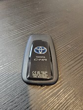 GENUINE TOYOTA CHR KEY FOB REMOTE CONTROL 2 BUTTON SMART KEY. BRAND NEW OEM