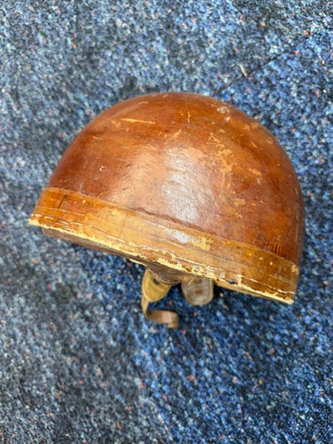 Vintage cromwell protector - cromwell, acu