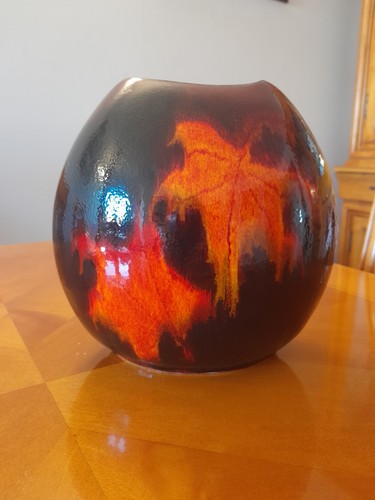 Beautiful poole pottery red - beautiful,