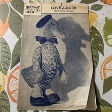 Love-A-Duck Pattern