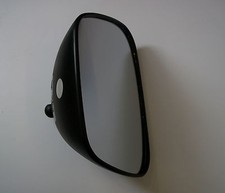 Milenco Grand Aero Caravan Car