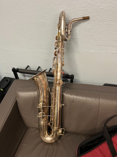 Majestic baritone saxophone - baritone,