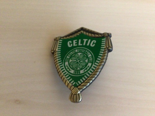 Celtic badge shield - -, shield-