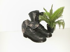Dr. Martens TRIUMPH AIMILITA