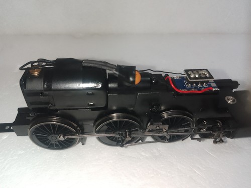 Hornby black loco - hornby, chassis