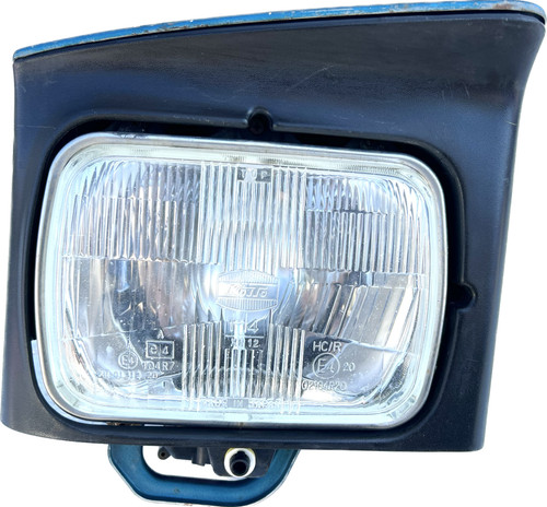 Mazda 323f 5drs model - bg,