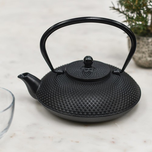 Black cast iron ushirode - cast,