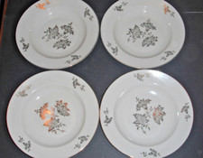 ZEH SCHERZER CREAM PORCELAIN SOUP DISHES x 4  GOLD FLOWERS BAVARIA GERMANY