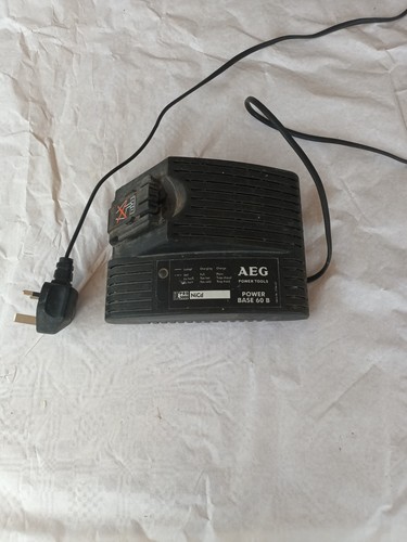Aeg 12volt battery charger - battery, 12v