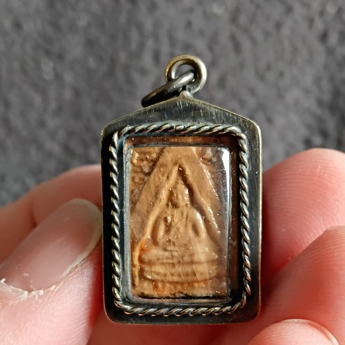 Thai buddha clay - amulet, luang