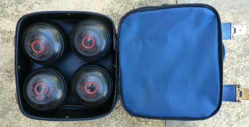 Lawn bowls set almark - lawn,