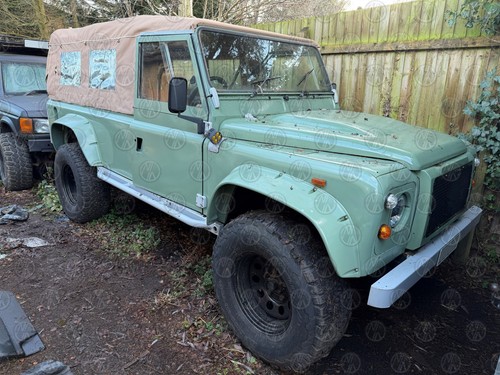 Door land rover - land,