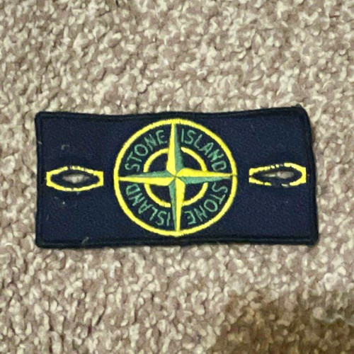 Stone island badge - island,