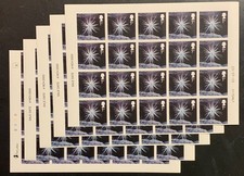 100 x 1st Class Christmas 2003 stamps with Metrix intact - Face value £170.00