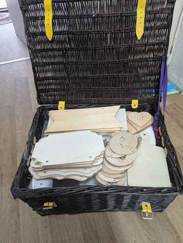 Hamper pyrography items - pyrography,