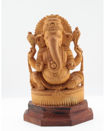 Hand carved wooden lord - hand,