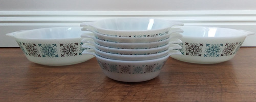 Vintage pyrex chelsea design - vintage,