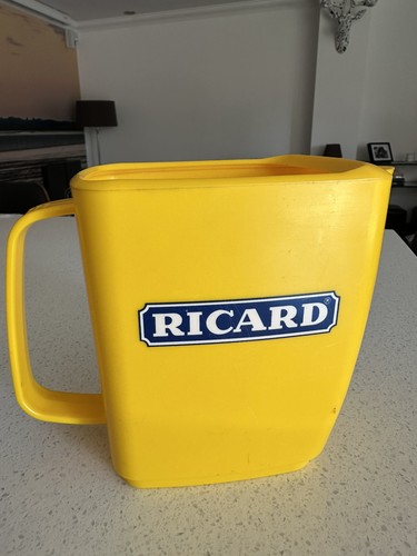 Small ricard french bistro - small,
