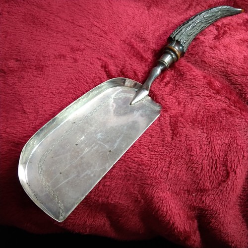 Large horn handled table crumb - large,