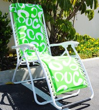 『NEPTUNE』Super New Folding Lounge Chair Beach Recliner With Pillow LC02 GN &WHT