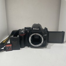 Nikon D5200 Digital SLR 24.1MP