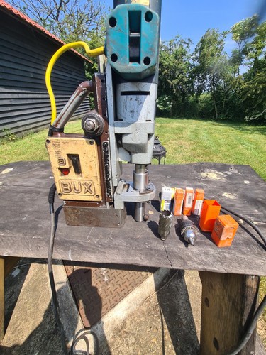 Bosch magnetic drill 110v - magnetic,