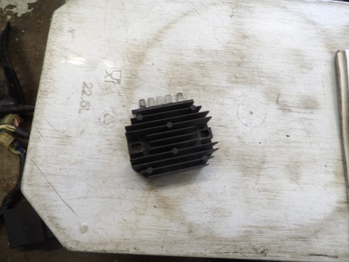 Suzuki gsx 1100 - efe, rectifier