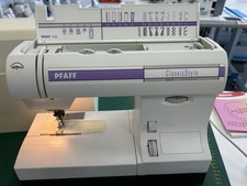 Pfaff Sewing Machine With IDT