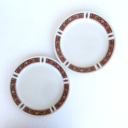 Royal doulton red marina - 2,