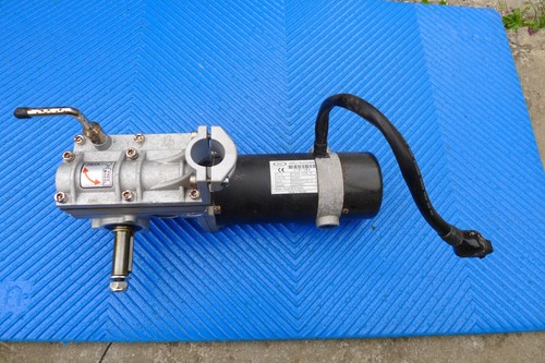 Gearbox motor right - gearbox,
